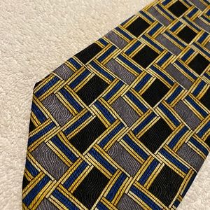 Brand New Gorgeous Tie By ENZO FELINI